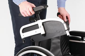 1737590073_HIGH000048_ACTION5 OF40 Инвалидна количка Invacare Action 5