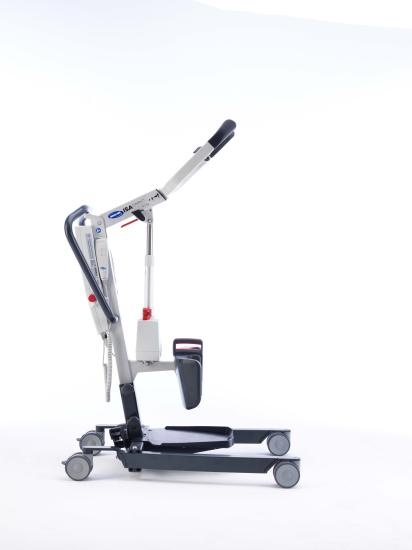 MPIC014339_ISA-COMPACT-CV02 Пациентски подемник за изправяне Invacare ISA COMPACT – до 140 кг